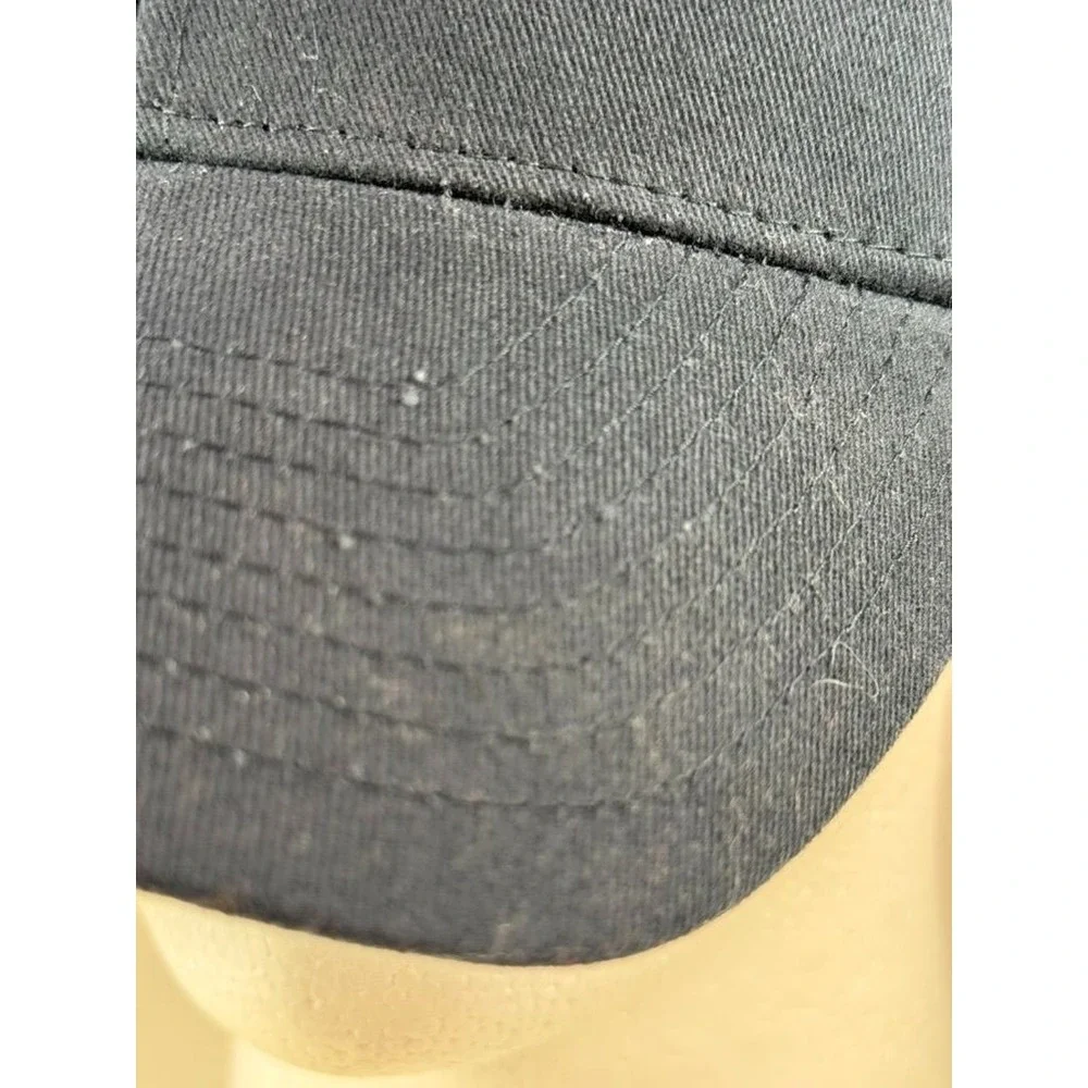 New York Yankees Navy Blue‎ Baseball Cap Fan Favorite Adjustable OSFA
